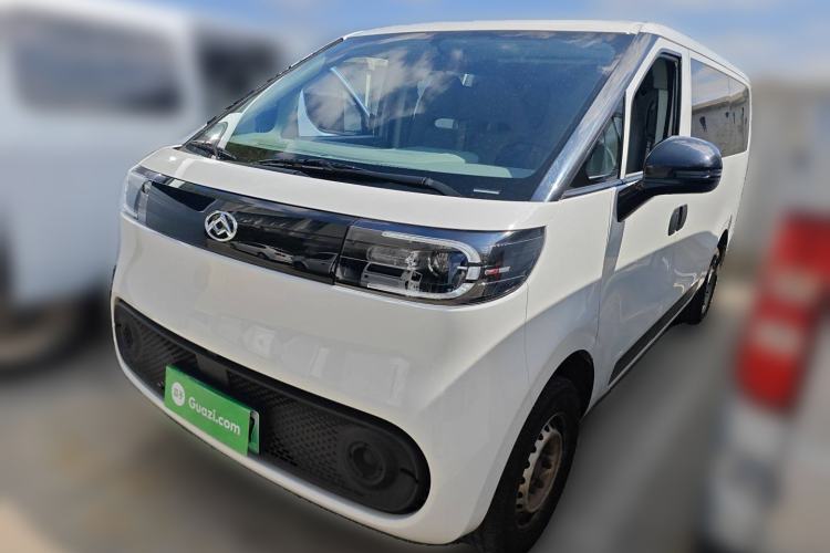 Used SAIC MAXUS Dana V1 2024 V1 Short Wheelbase Low-Roof Multi-Function Version (51 kWh)