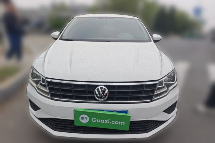 Used Volkswagen Jetta 2019 Dream Edition 1.4L Manual Fashion Version
