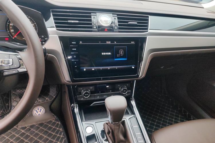 Used Volkswagen Phideon 2021 380TSI Luxury Edition
