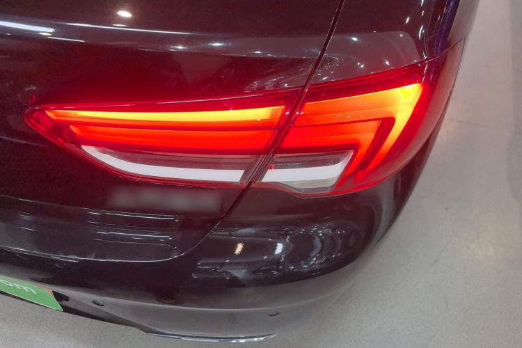 Used Buick Regal 2024 25T Deluxe Edition Right Rear Taillight