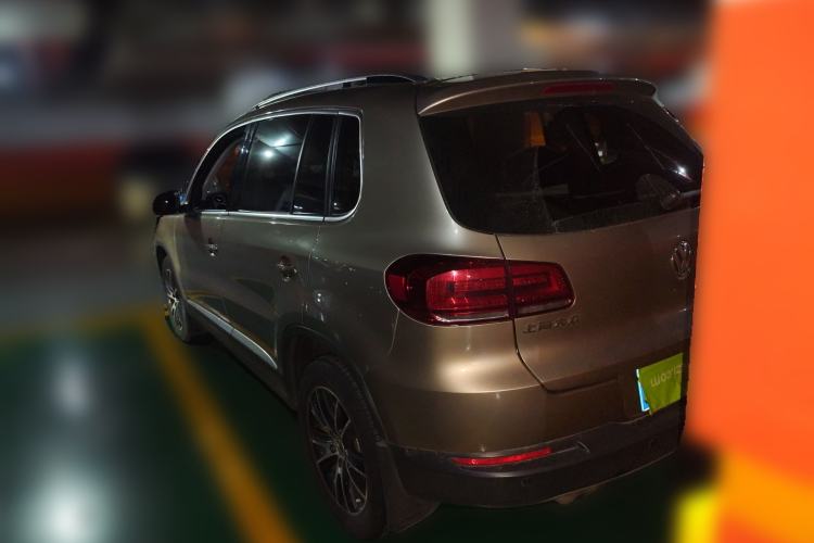 Used Volkswagen Tiguan 2013 1.8TSI Automatic Two-Wheel Drive Luxury Model Rear Left 45 Deg