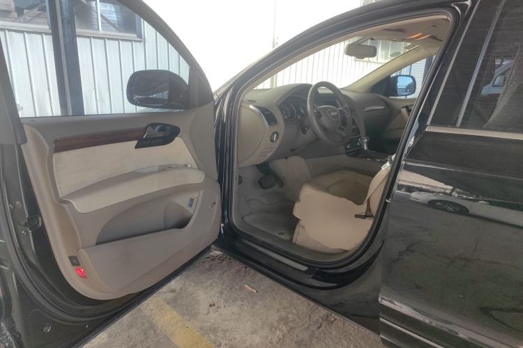 Used Audi Q7 2012 3.0 TFSI Technology Model (200kW) Driver Seat