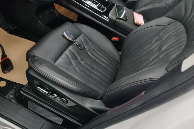 Used GAC Trumpchi M8 2024 Master Series 400T Ultimate Edition Left Front Seat