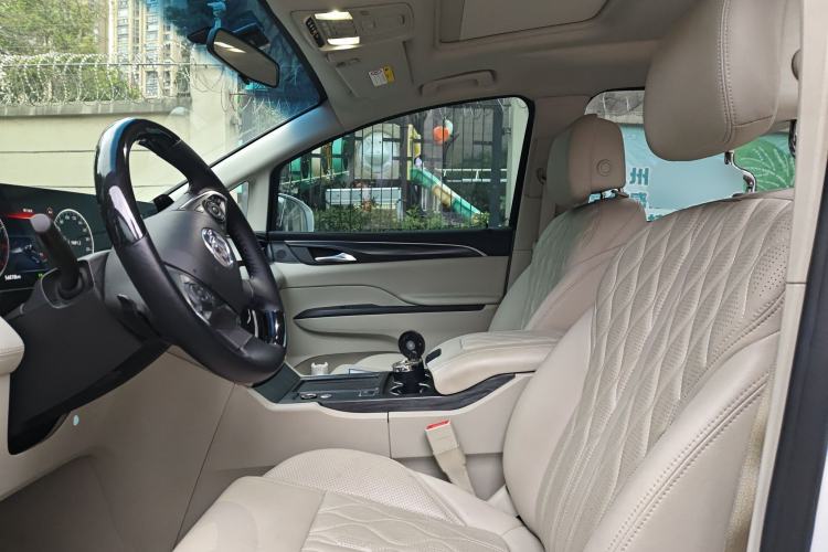 Used Buick GL8 2020 ES Land Cruiser 653T Comfort Edition