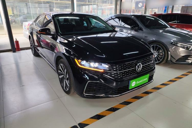 Used Volkswagen Passat 2022 330TSI Starry Elite Edition
