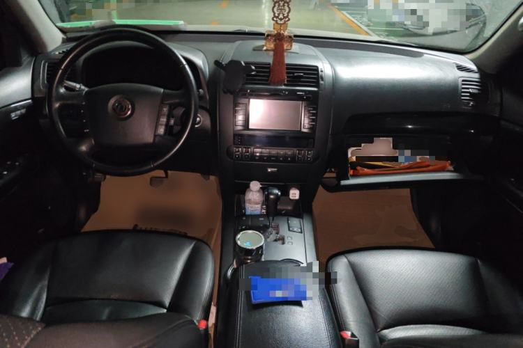 Used Kia Borrego 2008 3.8L Luxury Edition China IV Center Console