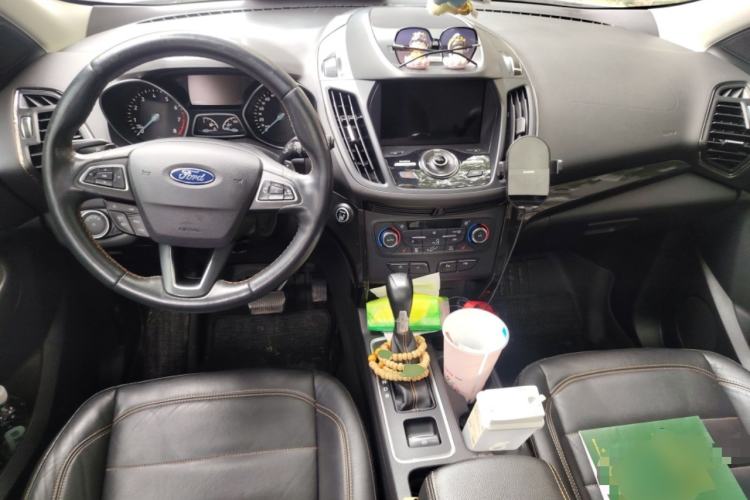 Used Ford Kuga 2017 EcoBoost 245 Four-Wheel-Drive Sport Model Interior 2