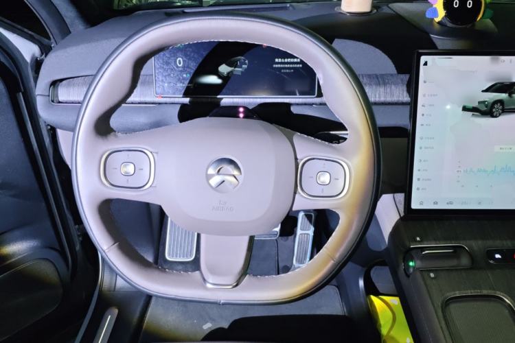 Used Nio ES7 2024 100kWh Signature Edition Steering Wheel