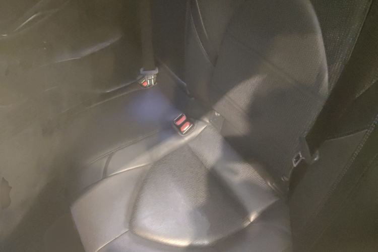 Used Toyota Avalon 2019 Dual-Engine 2.5L Luxury Edition China VI Standard Left Rear Seat