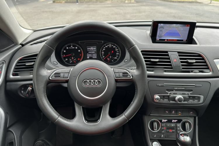Used Audi Q3 2016 35 TFSI quattro all-wheel-drive style model Steering Wheel