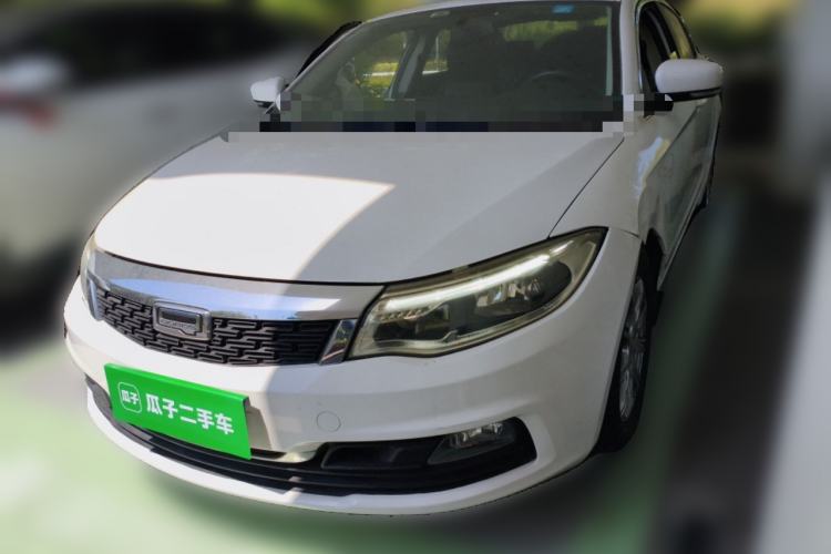 Used Qoros 3 2016 Sedan 1.6L Automatic Zhiyue Model