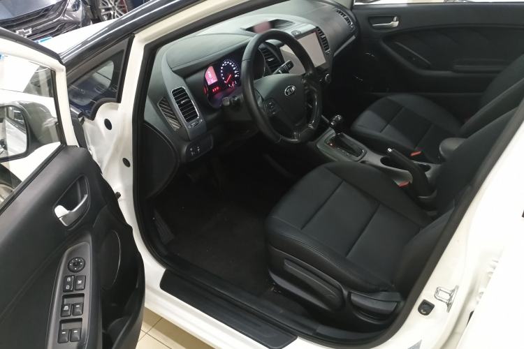 Used Kia K3 2015 1.6L Automatic GLS
