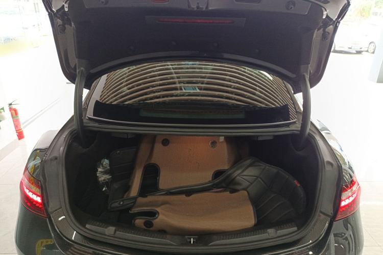 Used Mercedes-Benz E-Class 2021 E 260 Coupe
