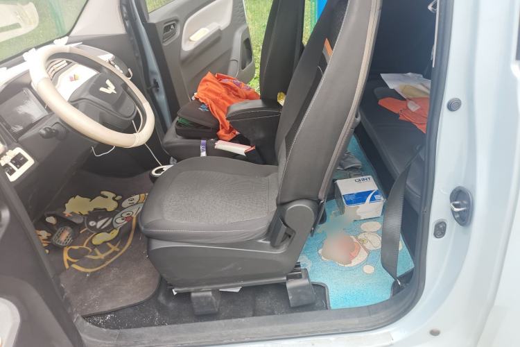 Used Wuling Hongguang MINIEV 2021 Macaron Fashion Model Lithium Iron Phosphate Left Front Seat