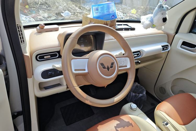 Used Wuling Hongguang MINIEV 2024 3rd Generation 215km Youth Edition
