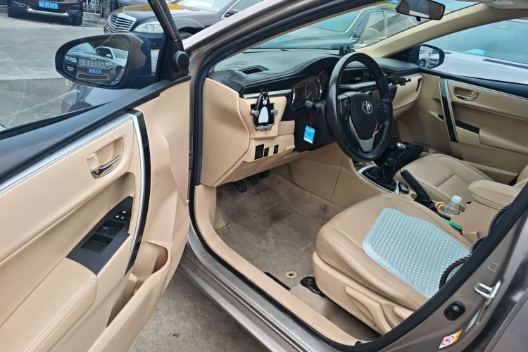 Used Toyota Corolla 2014 1.8L Manual GLX-i
