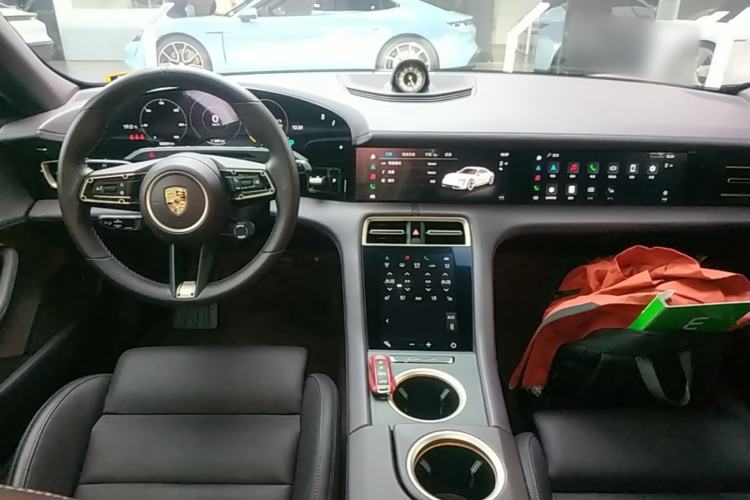 Used Porsche Taycan 2022 Taycan Center Console