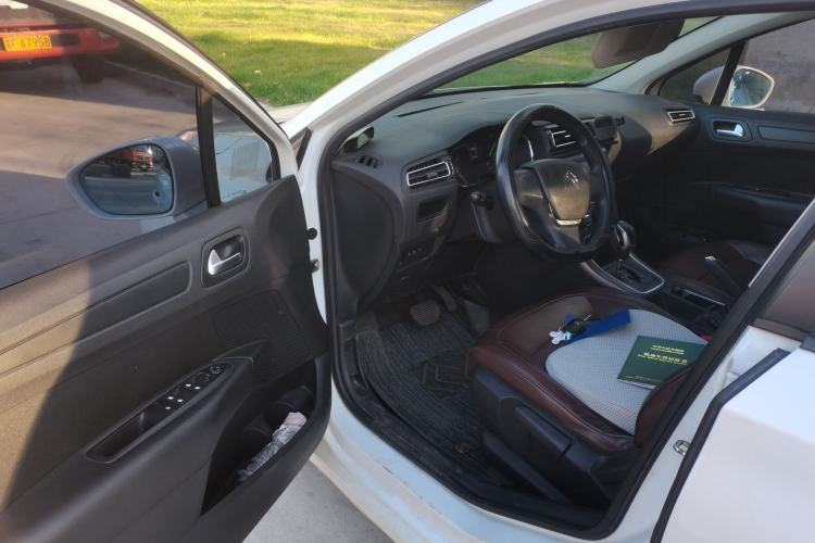 Used Citroen C4 Sega 2016 1.6L Automatic Comfort Model Driver Seat