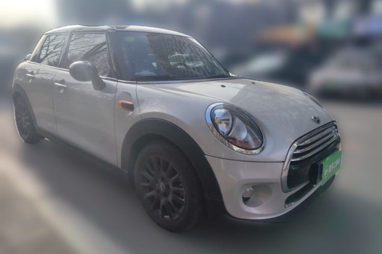 Used MINI 2015 1.5T COOPER Fun Five-Door Edition
