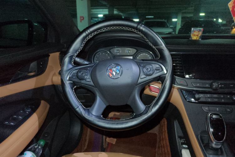 Used Buick LaCrosse 2018 28T Elite Edition
