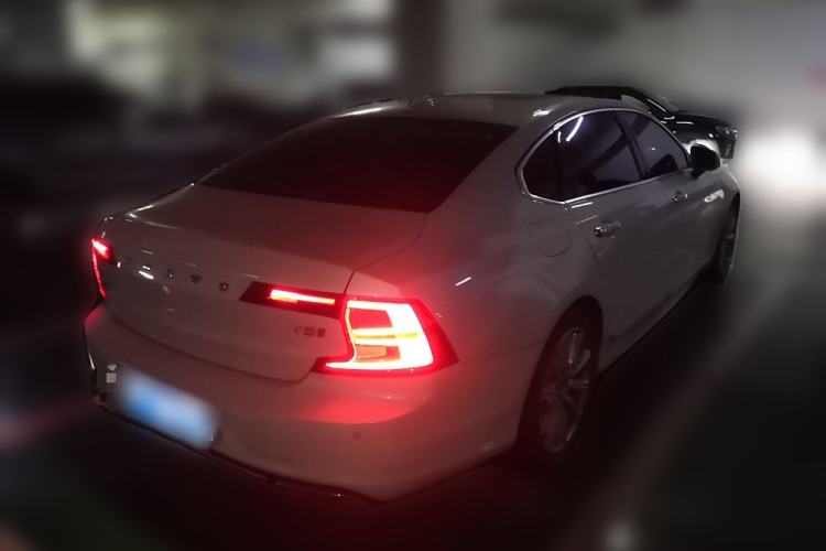 Used Volvo S90 2020 T5 Zhiyi Luxury Edition