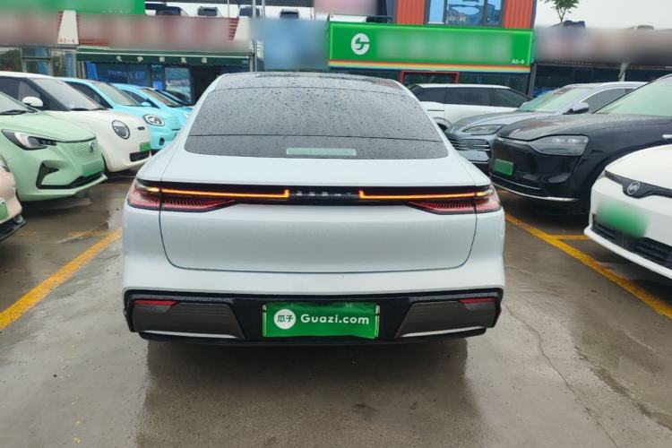 Used Geely Galaxy E8 2025 700 km Long-Range Intelligent Driving Version