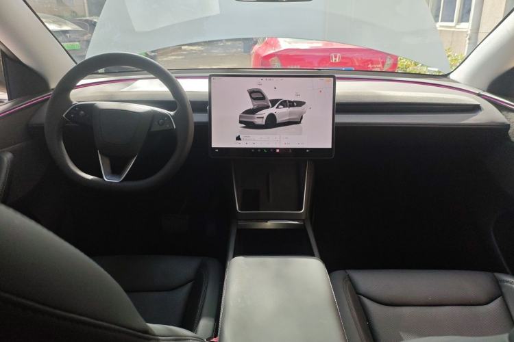 Used Tesla Model Y 2025 Rear-Wheel-Drive Version