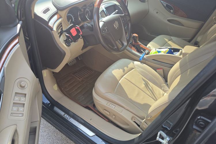 Used Buick LaCrosse 2011 2.4L SIDI Luxury Edition
