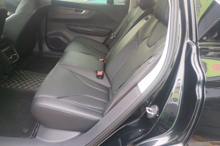 Used Hongqi E-QM5 2021 Online Booking Charging Basic Edition 5 Seats
