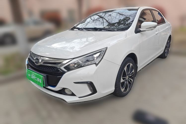 Used BYD Qin New Energy 2015 1.5T Dual-Crown Flagship Plus Edition
