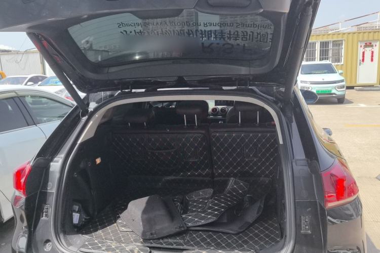 Used Wey VV5 2017 2.0T Flagship Edition Trunk