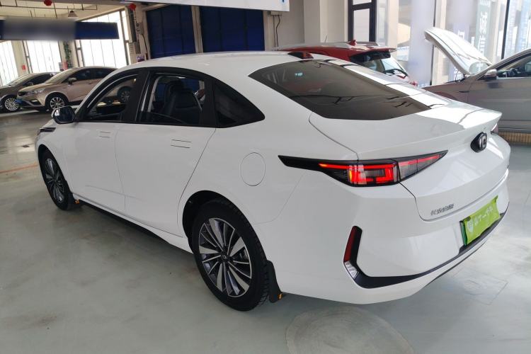 Used CHANGAN NEVO A05 2024 Truly Delicious Version 70 Leading Edition Exterior 2