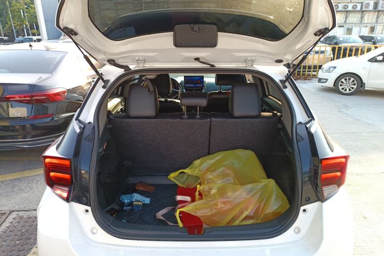 Used Toyota YARiS L Zhi Xuan 2022 X-Trail 1.5L CVT Luxury PLUS Edition