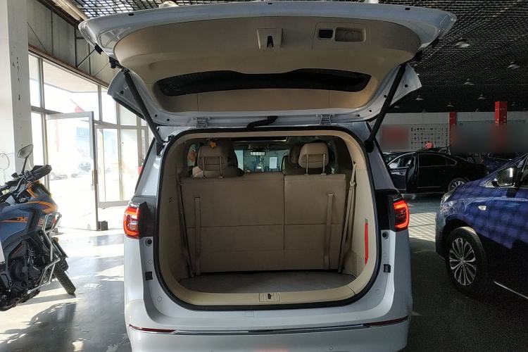 Used Buick GL8 2022 ES Land Cruiser 653T Luxury Model