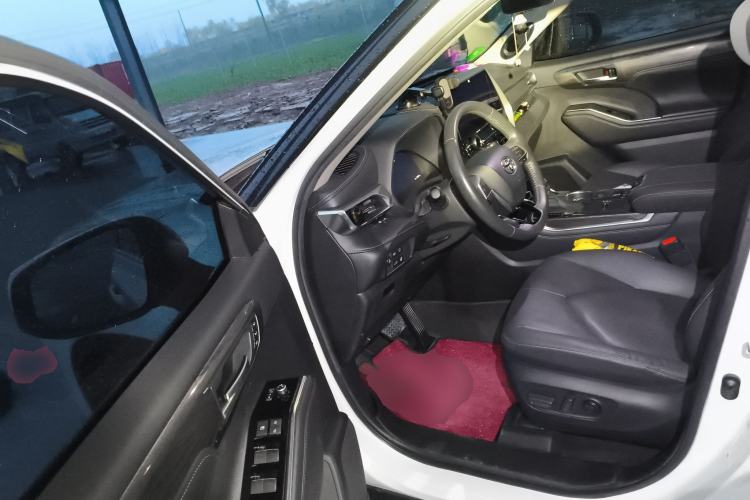 Used Toyota Highlander 2022 Dual-Engine 2.5L Four-Wheel Drive Supreme Edition 7-Seater