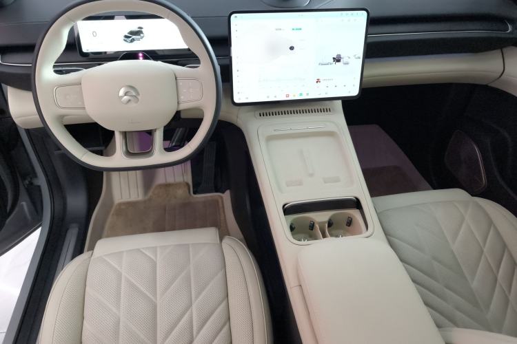 Used Nio ES6 2025 75 kWh
