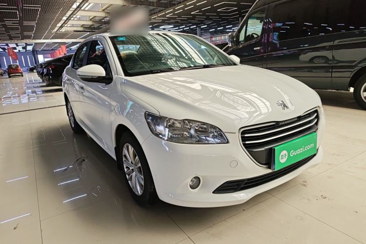 Used Peugeot 301 2016 1.6L Manual Comfort Edition Front Right 45 Deg
