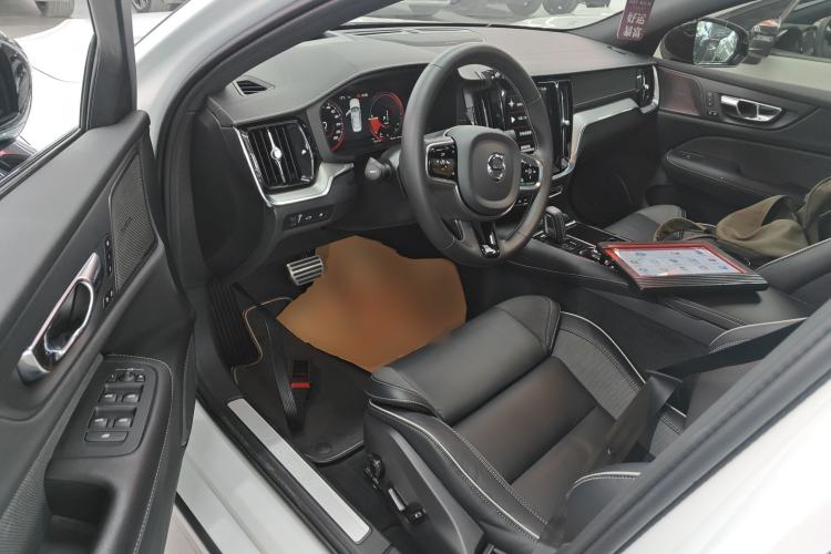 Used Volvo S60 New Energy 2020 T8 eDrive Hybrid All-Wheel Drive Smart Luxury Sport Edition
