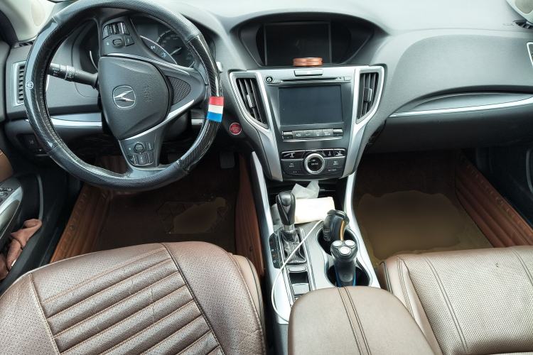 Used Acura TLX-L 2018 2.4L Deluxe Edition
