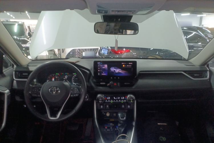 Used Toyota RAV4 2023 2.0L CVT Two-Wheel Drive Fashion Plus Edition
