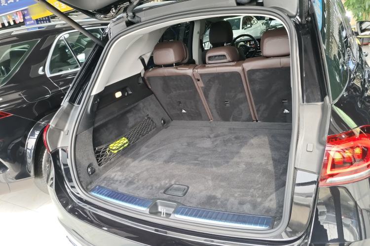 Used Mercedes-Benz GLE 2023 GLE 350 4MATIC Stylish Model
