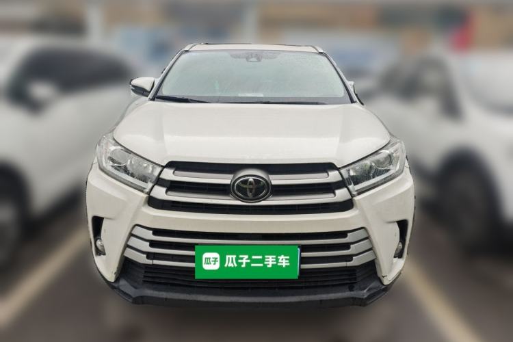 Used Toyota Highlander 2018 2.0T Four-Wheel Drive Luxury Edition 7 Seats China V Emission Standard Front