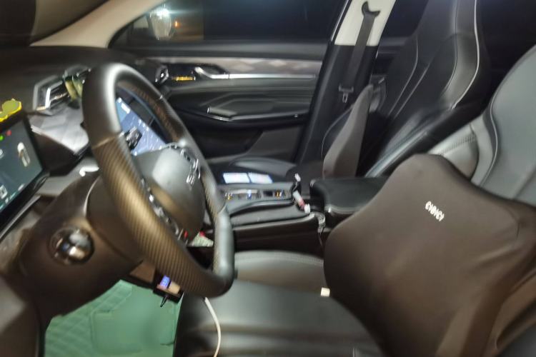 Used Dongfeng Aeolus Mage 2024 Honor Edition 1.5T Luxury Model
