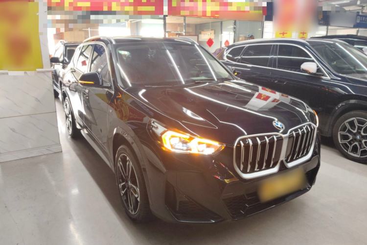 Used BMW X1 2023 sDrive25Li M Sport Package Front Right 45 Deg