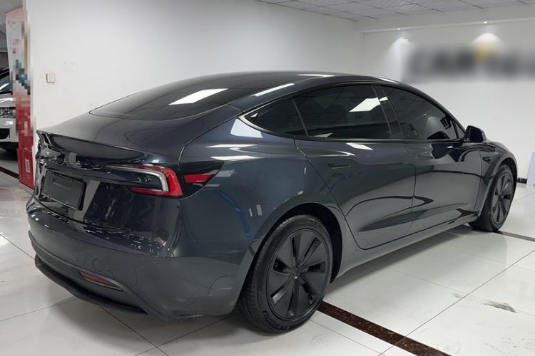 Used Tesla Model 3 2023 Rear-Wheel-Drive Version Exterior 1