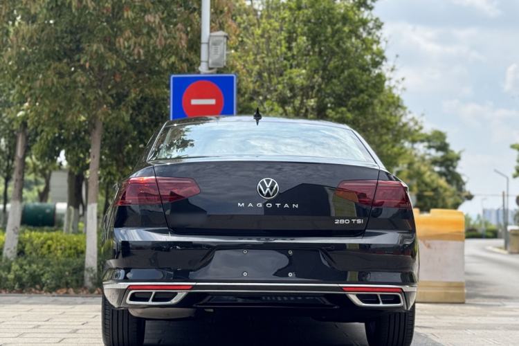 Used Volkswagen Magotan 2023 2 Million Units Limited-Edition 280TSI DSG Comfort Version Exterior 8