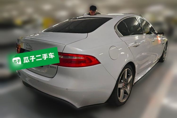 Used Jaguar XE 2015 2.0T 200 PS R-Sport Rear Right 45 Deg