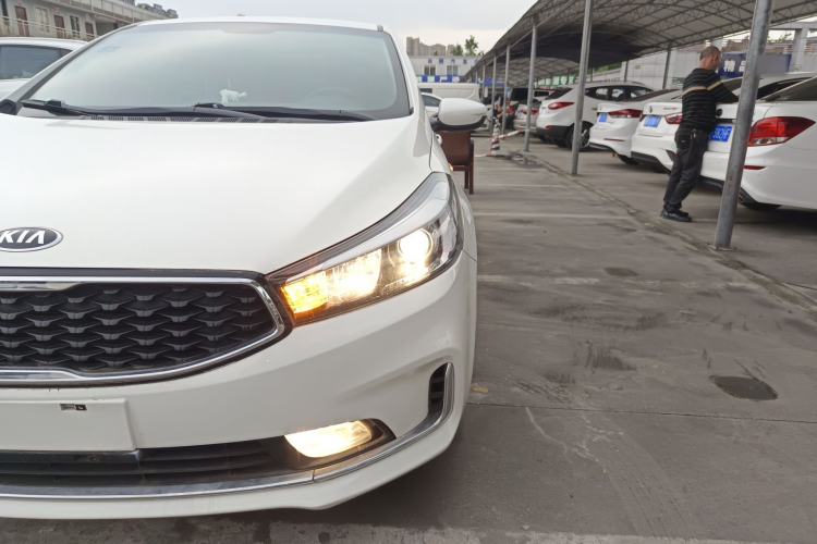 Used Kia K3 2017 1.6L Automatic 15th Anniversary Special Edition GLS Left Front Headlight