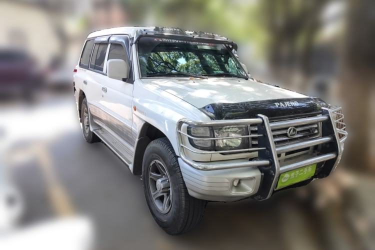 Used Leopaard Heijingang 2009 2.4L Manual 4x4
