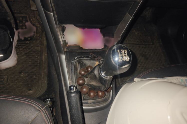 Used Chery Tiggo 3 2014 1.6L Manual Zhishang Edition Gear Lever